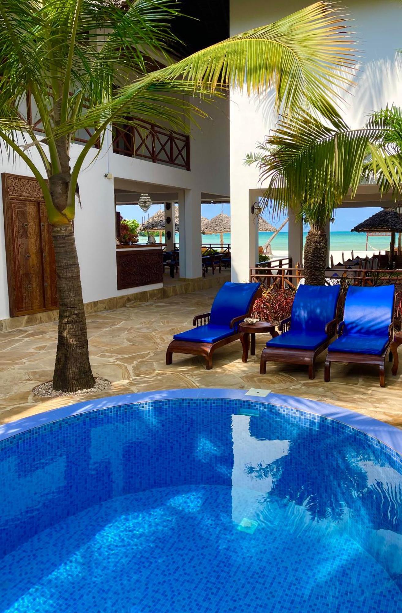 Karibu Beach Resort Pongwe Exterior foto