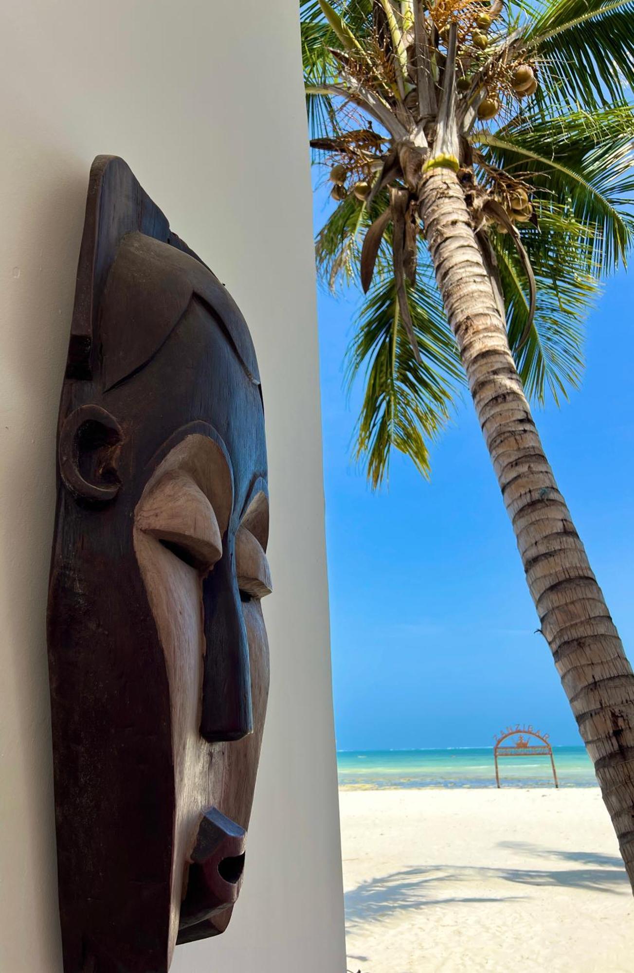 Karibu Beach Resort Pongwe Exterior foto